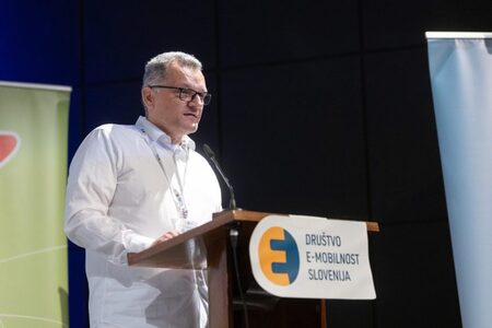 Predsednik Društva e-Mobilnost Slovenija Ignac Završnik